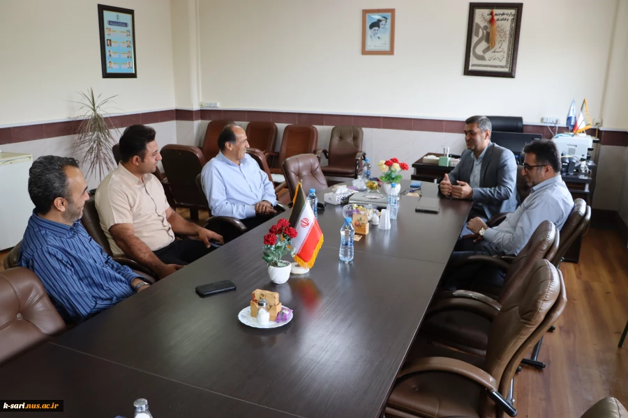 نشست رئیس دانشکده کشاورزی ساری با مدیران واحدهای تولیدی آموزشی شالیزار و مرغداری صنعتی 2